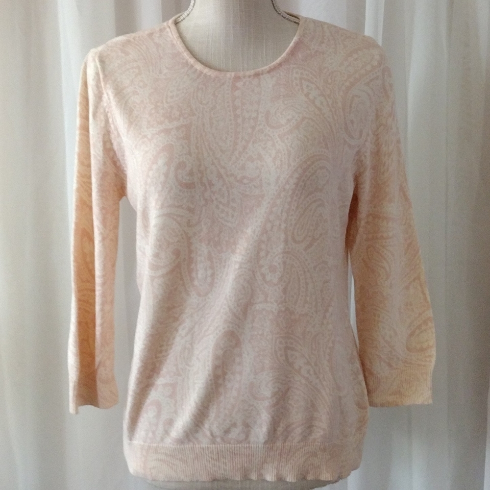 Paisley Print Sweater. Size M